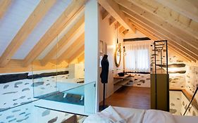 Verzasca Lodge Ofelia